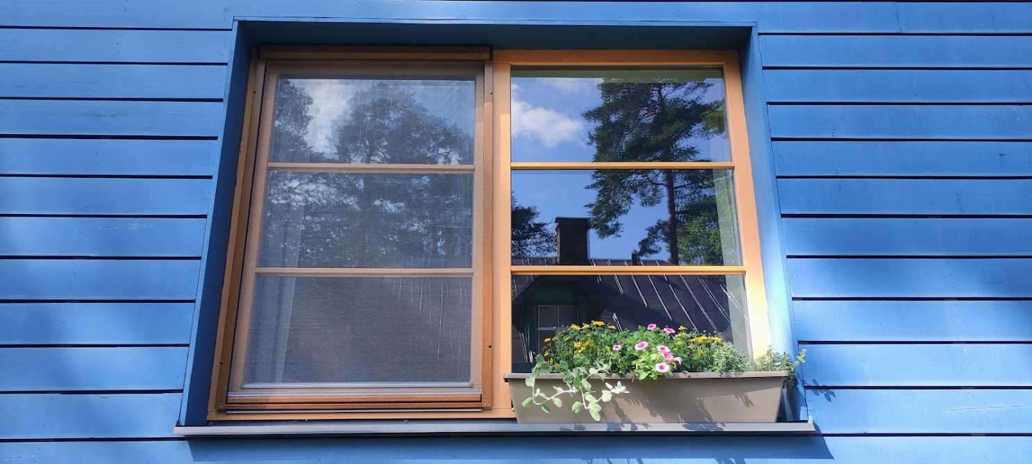 Roller mosquito net for a window in Riga — rolls into a cassette, compact design, suitable for balcony doors and terraces, SIA Logu Apkope